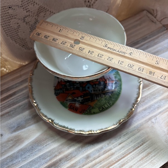 vtg Winchester Mystery House cup and saucer - Picture 6 of 7